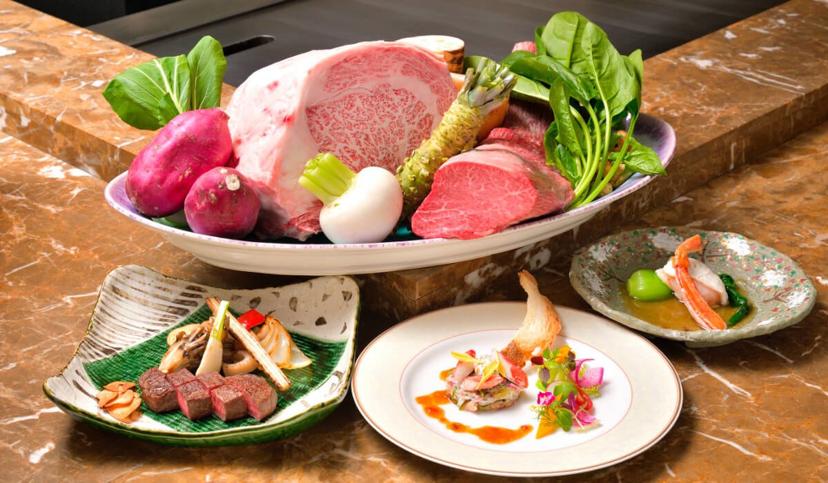 ずわい蟹と佐賀牛 銀杏 鉄板焼 レストラン ホテル日航福岡 公式 博多駅から徒歩3分 ずわい蟹と佐賀牛 銀杏 鉄板焼 レストラン ホテル日航福岡 公式 博多駅から徒歩3分