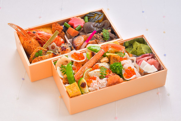 2025年12月01日〜2026年2月28日【期間限定】弁慶 オリジナル華雪美ちらし寿司二段弁当